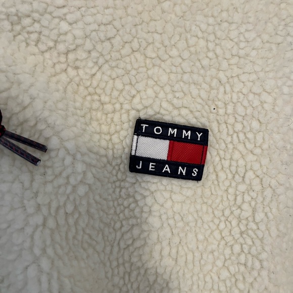 Tommy Hilfiger Women's Off-White Teddy Jacket - Picture 2 of 10